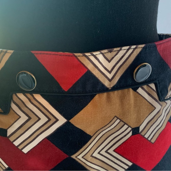 Ann Taylor Loft skirt color block geometric print, size 14 petite - Picture 6 of 12